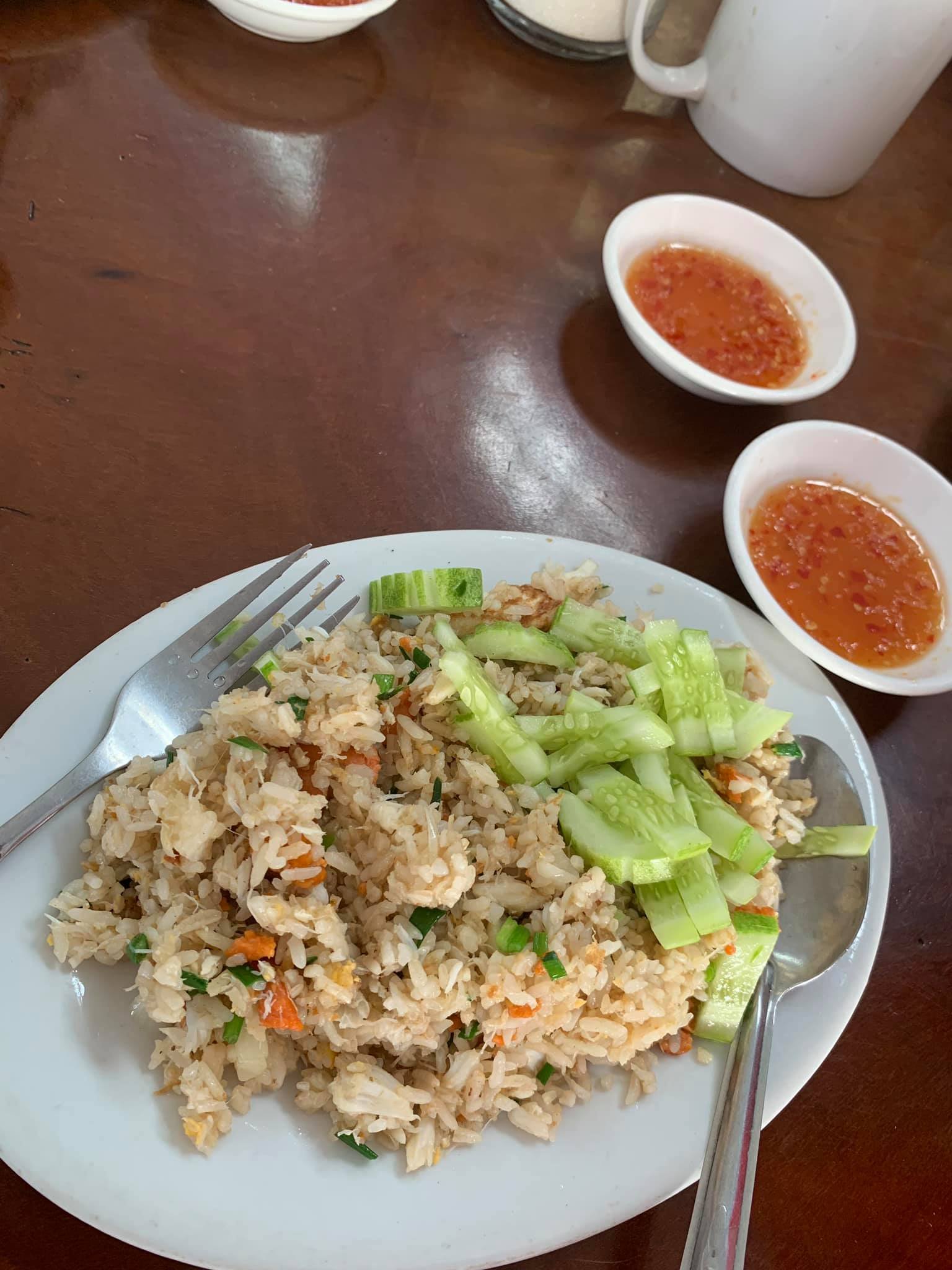 អាហារដ្ឋានអ៊ឹងគីមសែបាយឆាក្តាម
