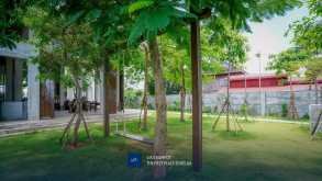 យុគថ្ម